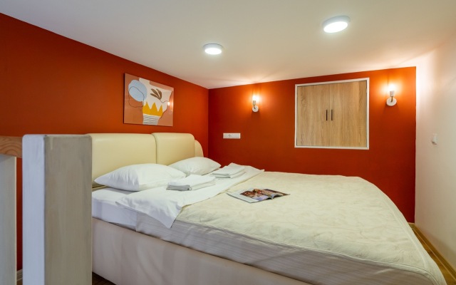 Отель Лофт Хаус