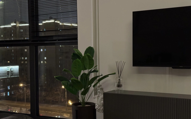 Alcon Apartments