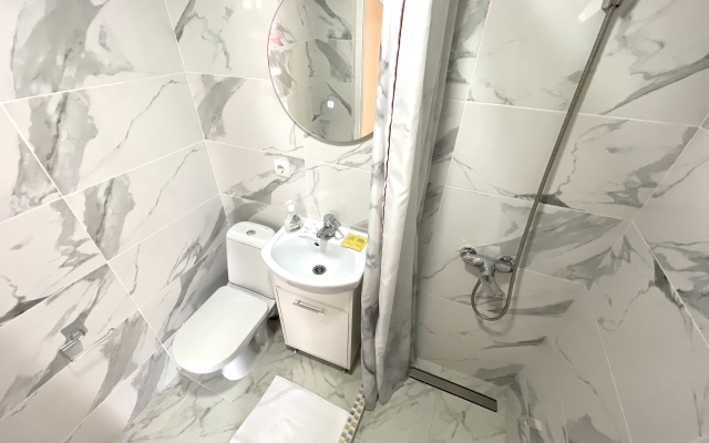 Na Naberezhnoy Yalty Apartments