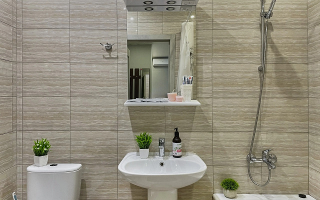 Апартаменты Sunny Days Apartment Оранж Парк 12