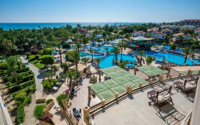 Armas Pemar Beach