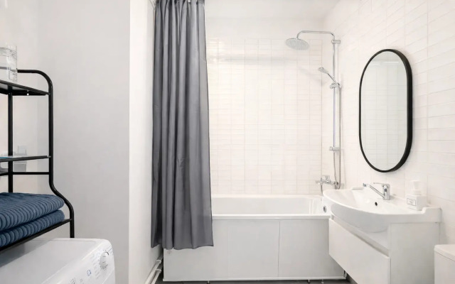 Апартаменты Nevotele на Лучистая 8