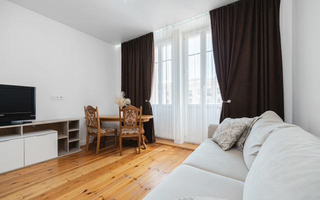 S kruglosutochnym Zaseleniyem 24/7 Apartments