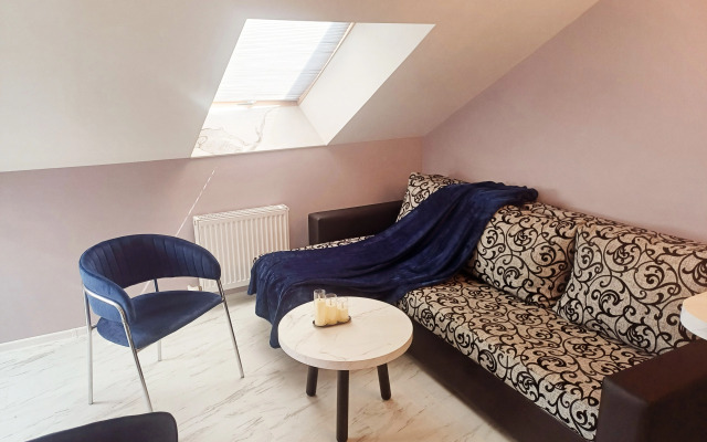 Апартаменты Уютная студия в шаге от пляжа