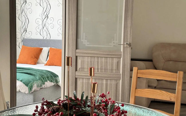 U Reki na Bogdanova 81 Apartments