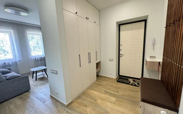S Vidom Na Ploschad Flat
