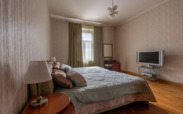 Mark Apart Petrogradsky Apartments
