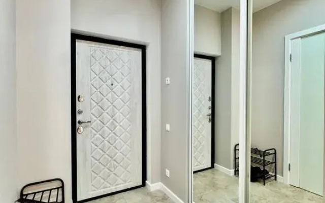 Na Tavricheskoy 7k2 Flat