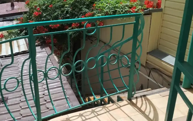 Nadezhda Mini hotel