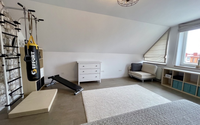 Квартира Трехкомнатная Cемейная в Amalienau