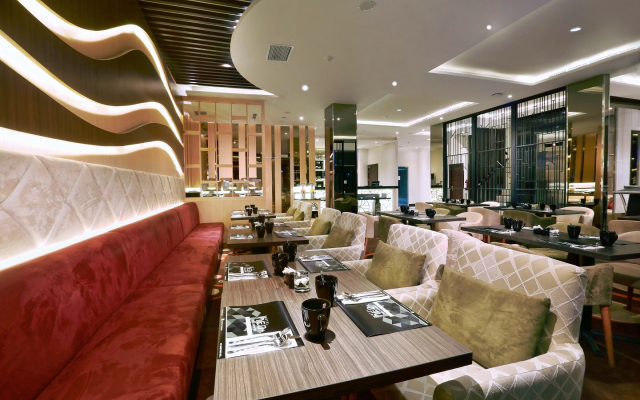 Neo+ Balikpapan Hotel