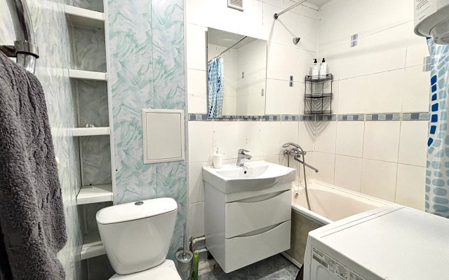 Квартира Двухкомнатная квартира для семьи или командировки