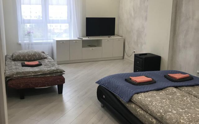 9 Aprelya Apartments