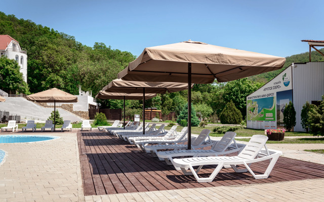 Usadba Krugloe Ozero Hotel