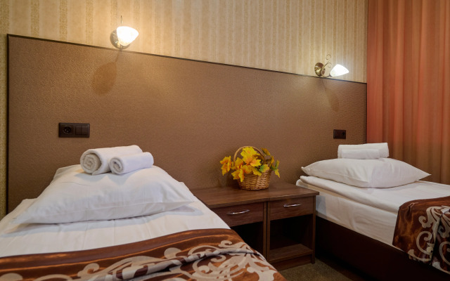 Zima Hotel