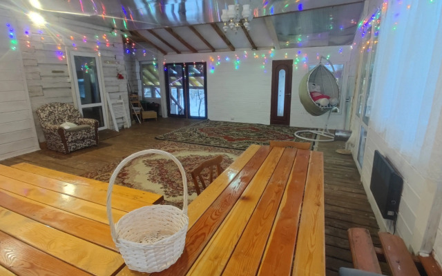 Vintazhny Dom Guest house