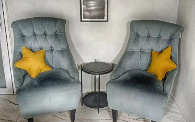 Хостел Black Door