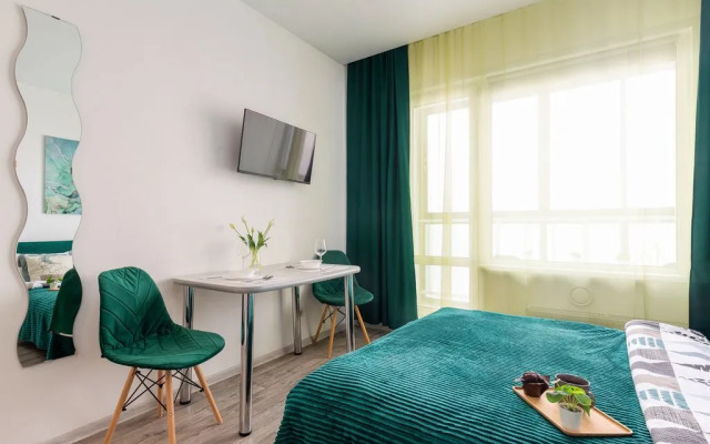 Апартаменты светлые на 16 этаже