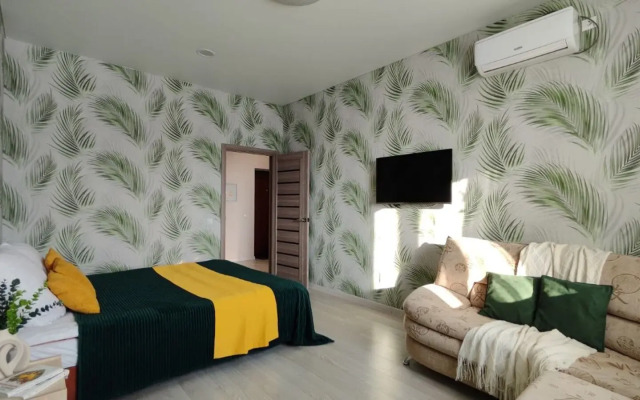 Апартаменты ГРАНАТ "Город на ладони"