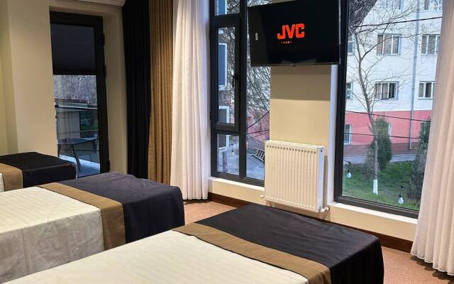Masdar Hotel Tashkent Bed&Breakfast