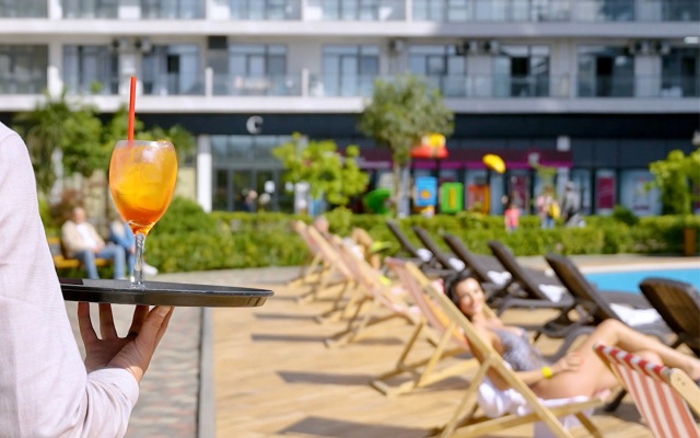 Hotel White Sails Residential