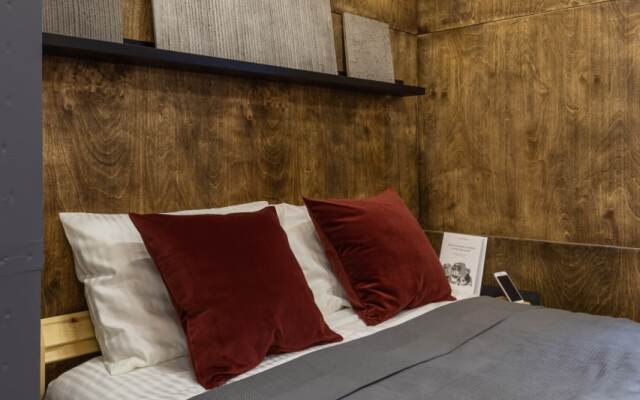 Wood Flat Apartments