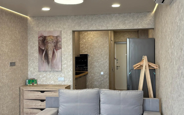 Na 20 Etazhe S Vidom Na More Flat