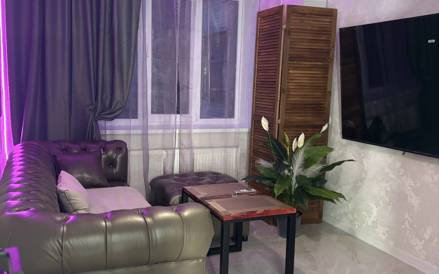 Квартира Стильная Студия с Видом на Горы