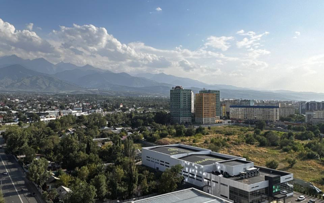 Апартаменты 149 Комфорт сити с двуспальной кроватью, диваном и красивым видом