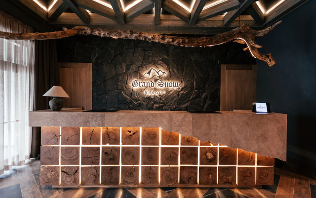 Grand Snow Resort Hotel