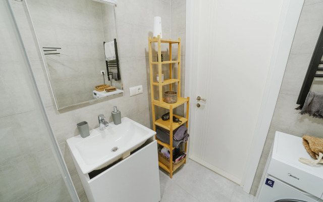 S Basseynom I Vidom Na Gory Apartments