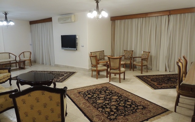 Sultan Near Hilton Cairo Nile Maadi Apartments