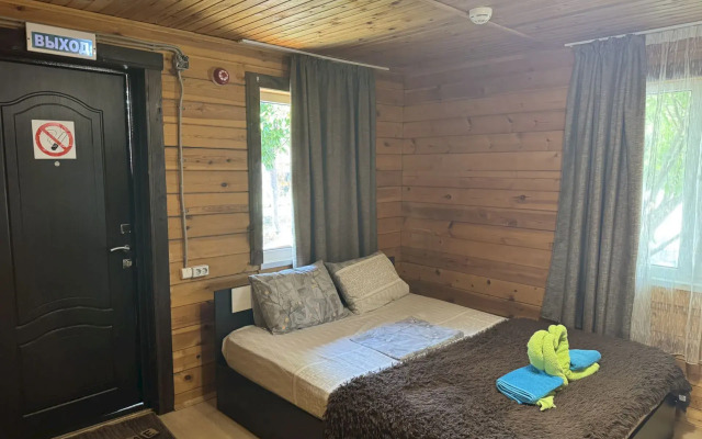 Частный Дом 601 с Балконом и Видом на Горы