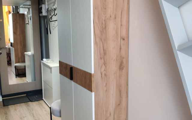 Апартаменты в Лофт-Комплексе Метро Аэропорт