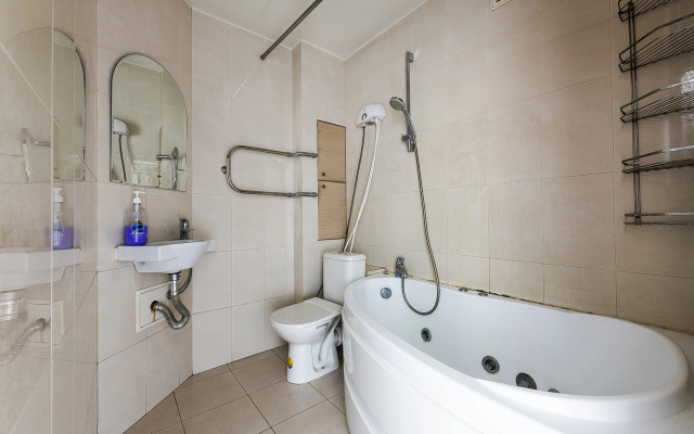 Апартаменты DOMUMERTO на Верхняя 1