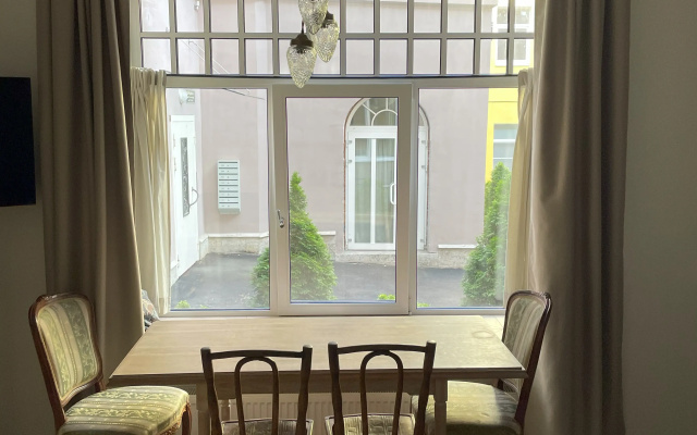 Квартира на Вознесенском проспекте, 41К