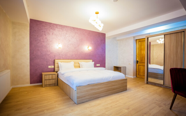 Mestia Inn Hotel