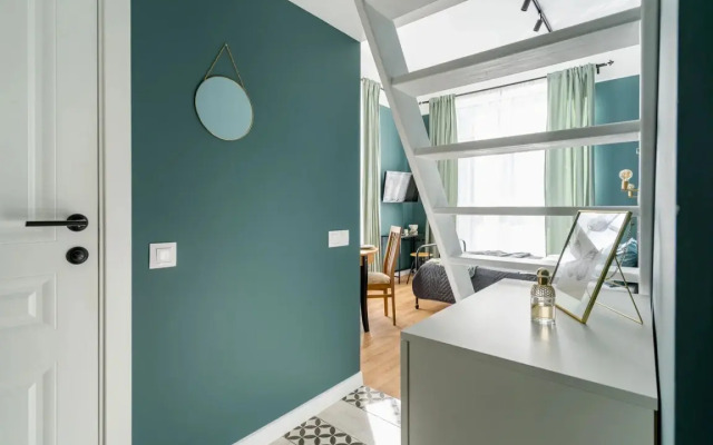 Aurora Green Apartments