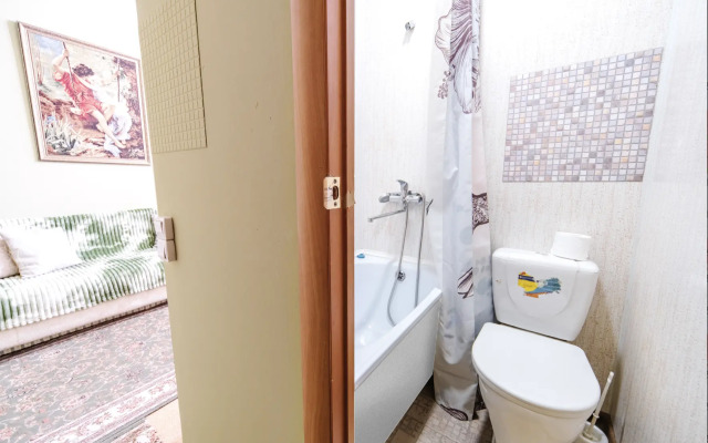 Zeleny Shelk Ryadom S Parkom V Tsentre Goroda Apartments