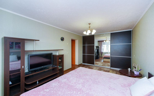 Квартира на улице Красных Партизан 4/3