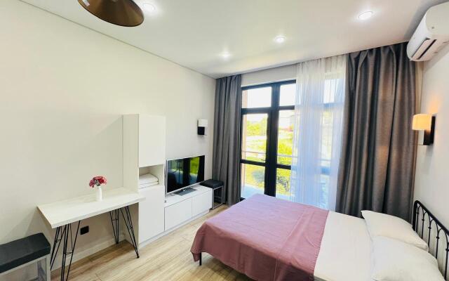 Studiya Chetyrekhmestnaya na Lvovskoy 70a Flat