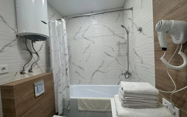 Dvukhkomnatnaya V Zhk Letniy Flat