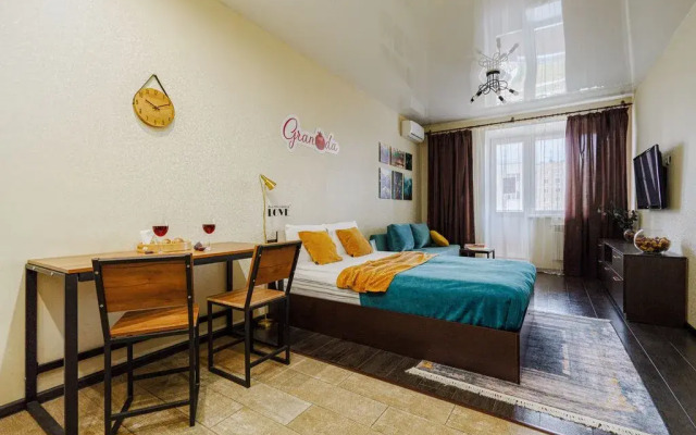 Студия Granada уютная современная в новом доме