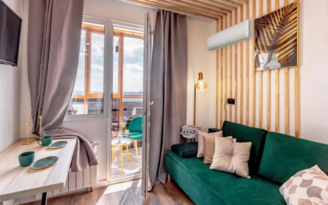 Apartments Studiya S Balkonom Na Skolkovskoy 9b