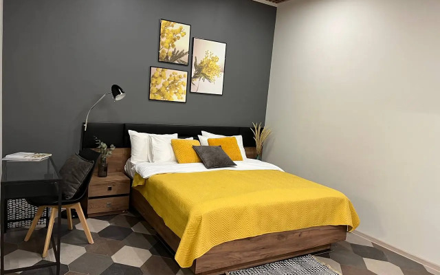V Tsentre Sankt-Peterburga Flat