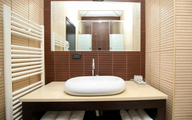 Отель Vlora Internacional