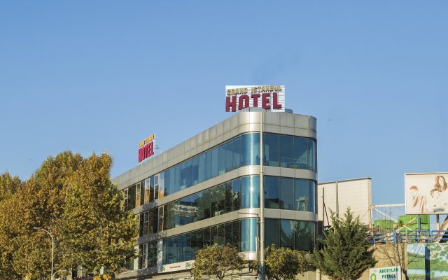 Отель Grand Istanbul Airport Hotel