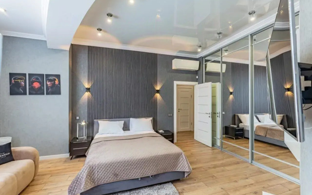 Na Krasnogvardeyskoy Ulitse, 38AlitA Flat
