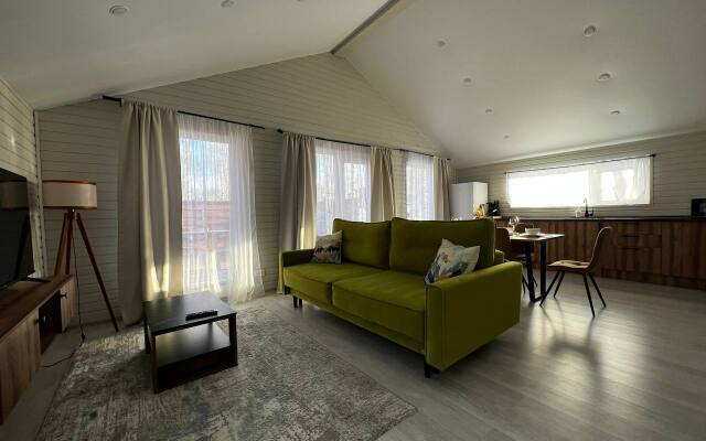 Point 400 Kedrovyj Guest House