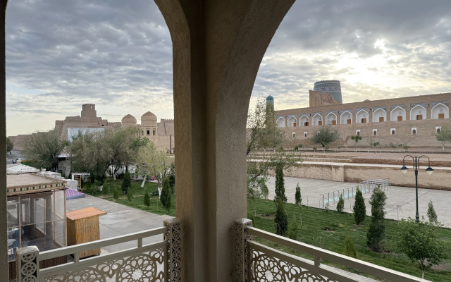 Отель Isakhoja
